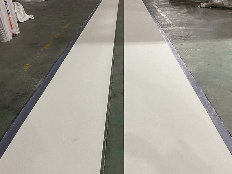 非沥青基高分子自粘胶膜