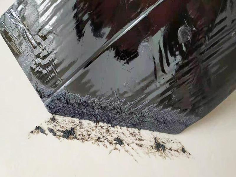 夹芯高分子自粘防水卷材